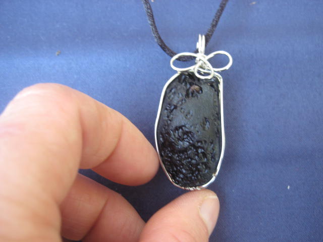 Tektite Pendant connection with ETs, telepathic communcation, raising one's vibrational level 1913